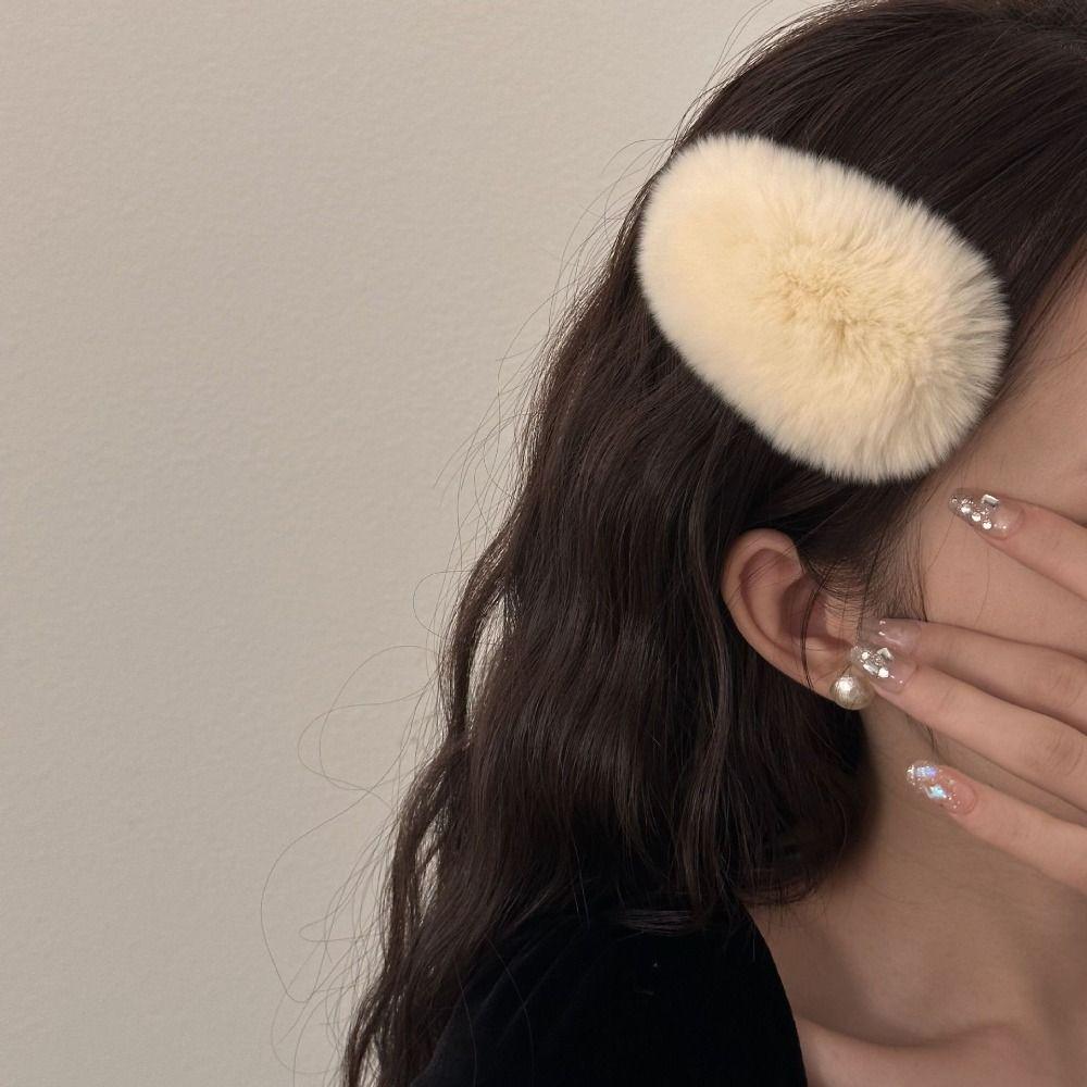 

Y2k Plush Hair Clip Hairpin Side Clip Creative Cute BB Clip Streetwear