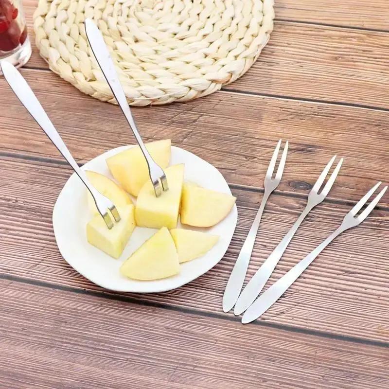 New 4 Pcs Kitchen Tools Cocktail Dessert Fork Tasting Stainless Steel Appetizer Cake Fruit Fork Food Pick Accessories Supplies