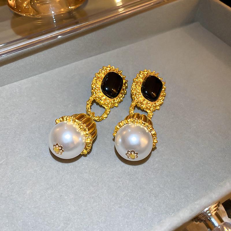 

Элегантные круглые серьги в стиле ретро, вдохновленные средневековьем: Роскошный винтажный дворцовый стиль