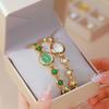 V61 Leisure and Fashion Women Watch Green Jade Jade Crystal Bracelet Watch Light Luxury Clock Giftwatches for Woman