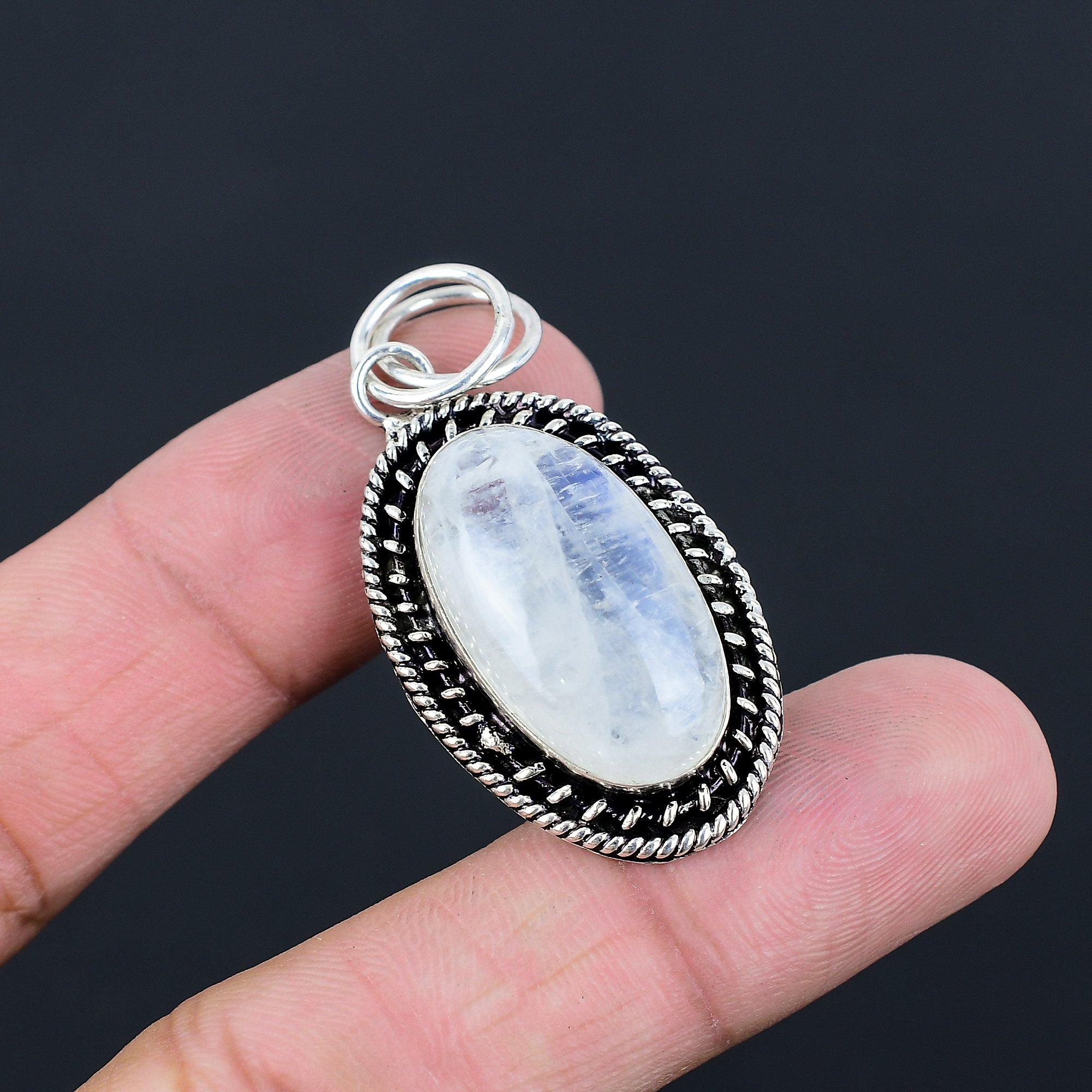 Daughters Day Sale 925 Silver Rainbow Moonstone Stone Elegant Pendant Jewelry