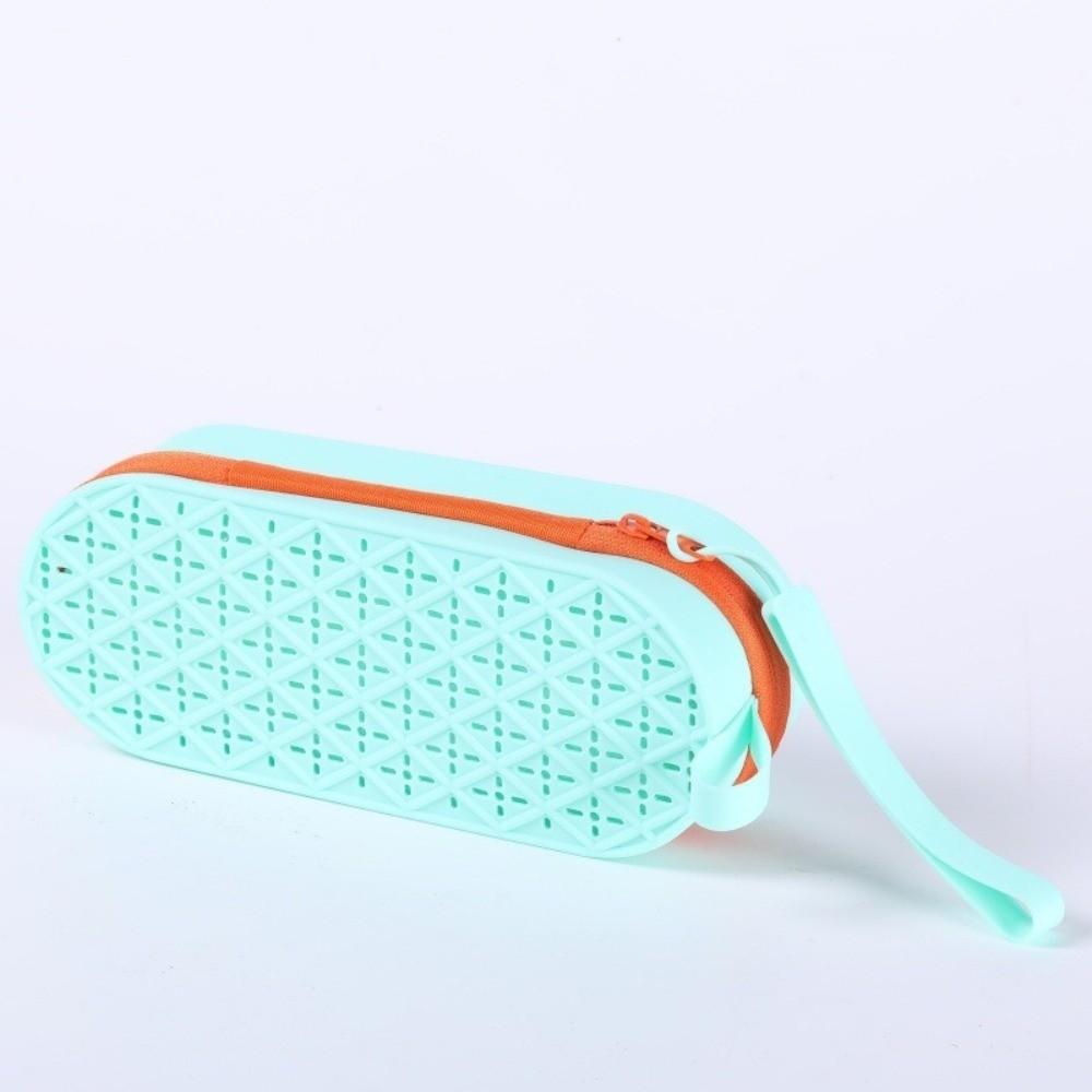 Soft Glasses Protective Case Breathable Glasses Case Portable Swimming Goggle Case for Students