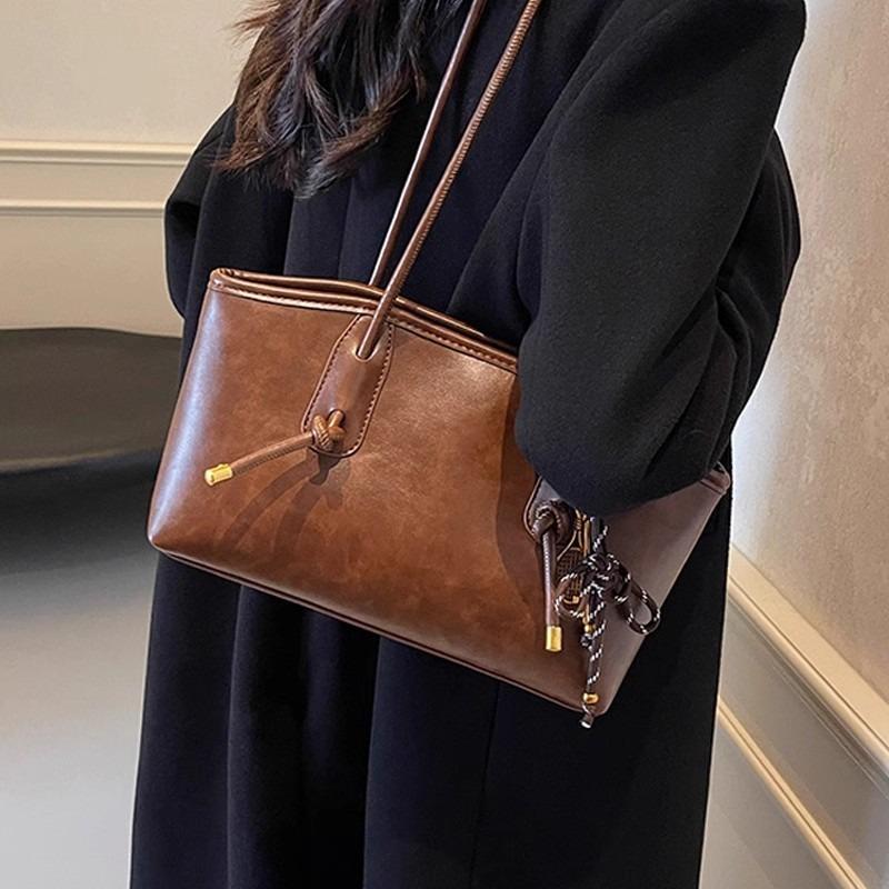 Tote bag new autumn and winter fashion women's bag commuter bag retro fashion underarm bag shoulder bag luggage