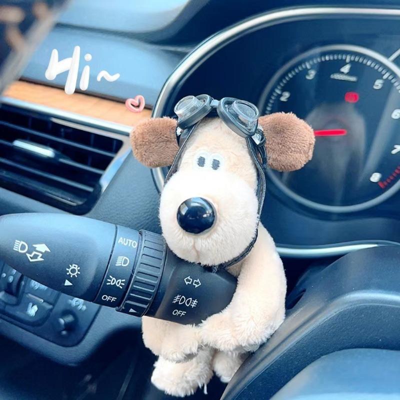 Auto-Dekorationspuppen, Piloten-Pawdog-Lenklichter, Scheibenwischer-Yellow-Schild-Ornament, niedlicher Schleifenhund, Auto-Wischer-Puppe, Innenzubehör