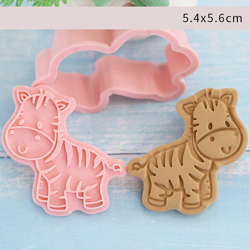 8Pcs/Set  Biscuit Mold Forest Animal Shape Cookie Cutter Icing Fondant Cake Tool