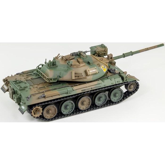 Pit Road 1/72 SG Series Japan Ground Self-Defense Force Type 74 Tank Plastic Model SG12 (Molded Color)