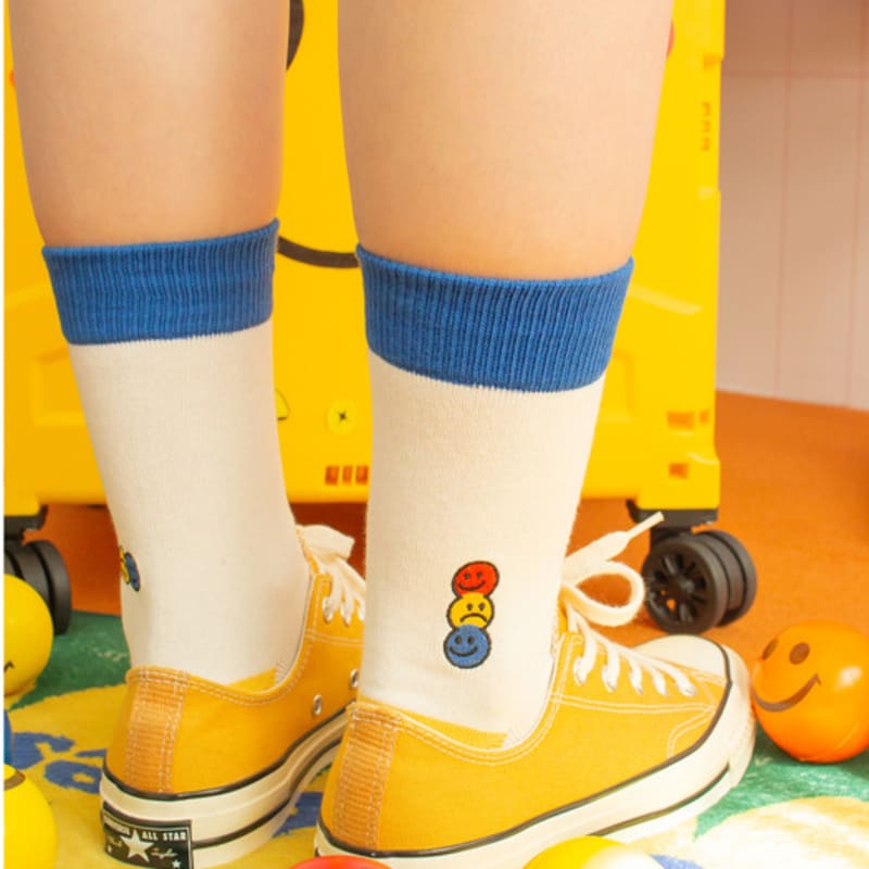 SNOOZY Tricolor Smile Embroidered Socks (White Yellow)