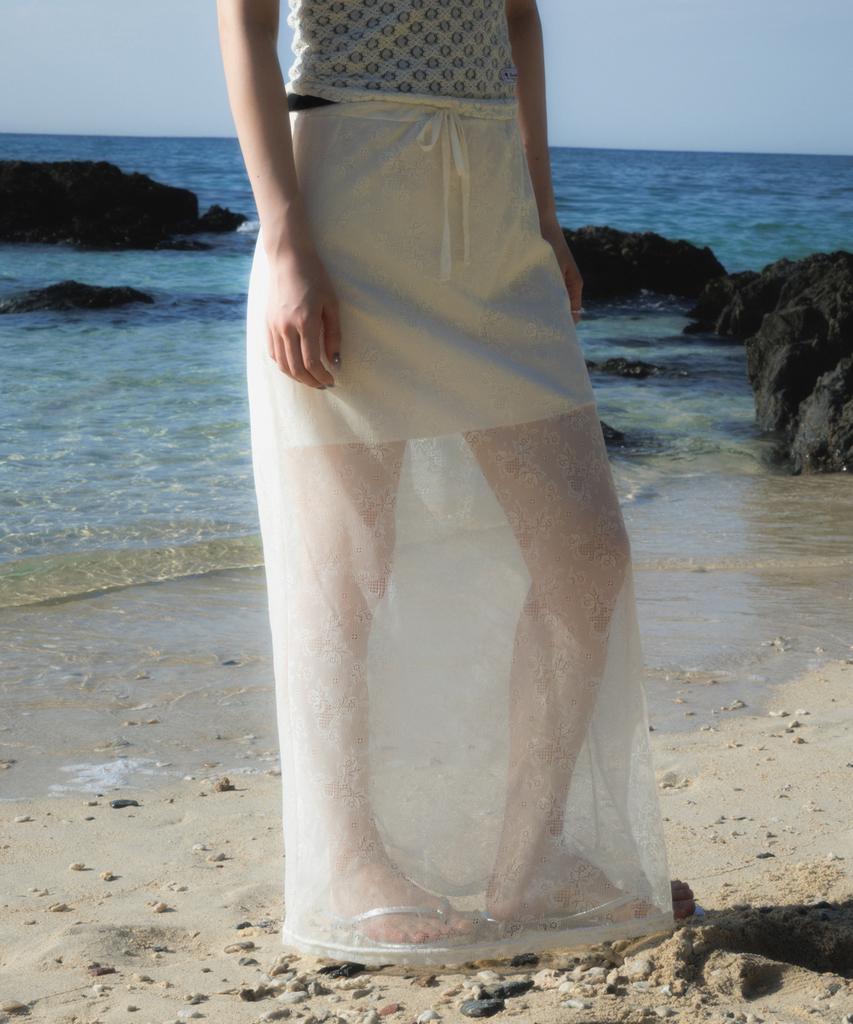 ROSEFRANTZ Lace Lowrise Long Skirt [Cream]