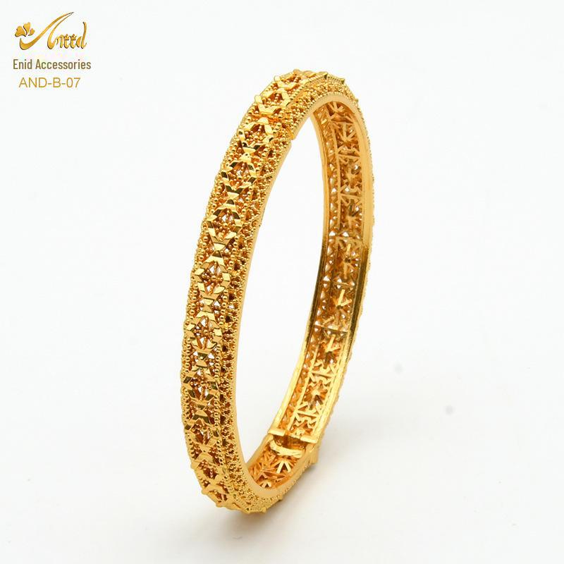 Alloy Spring Indian Gold-Plated Hollow Jewelry Set: Women's Bracelet Ring Bridal Accessories