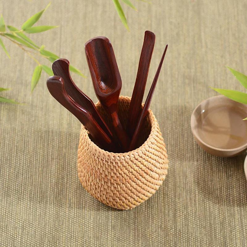 Autumn Rattan Weave Desktop Organizer: Pen Holder & Makeup Storage Box