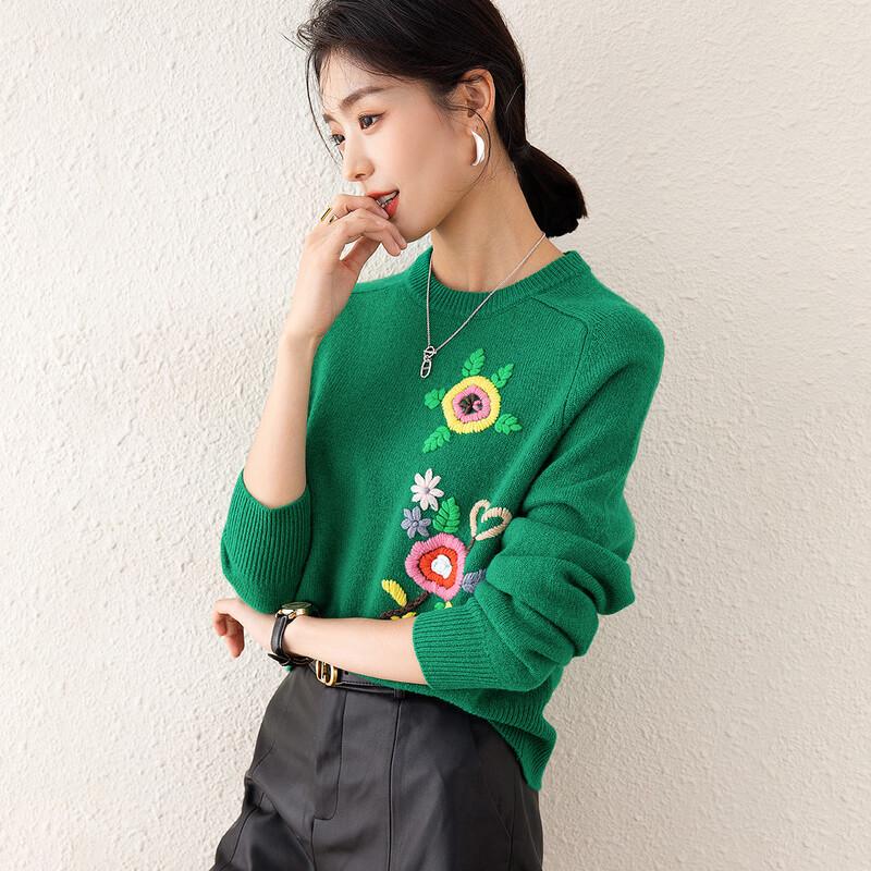 TUHUANG Women's Pure Wool Cartoon Embroidered Round Neck Sweater