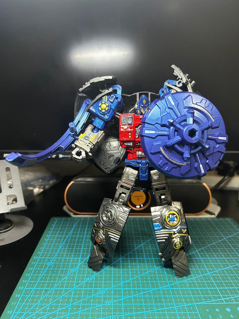 22cm In XingGang Transformation Seed Primus Robot Action Figure Toy Collection Gift Stock Articulated Collectible Detailed Movable Poseable Scale