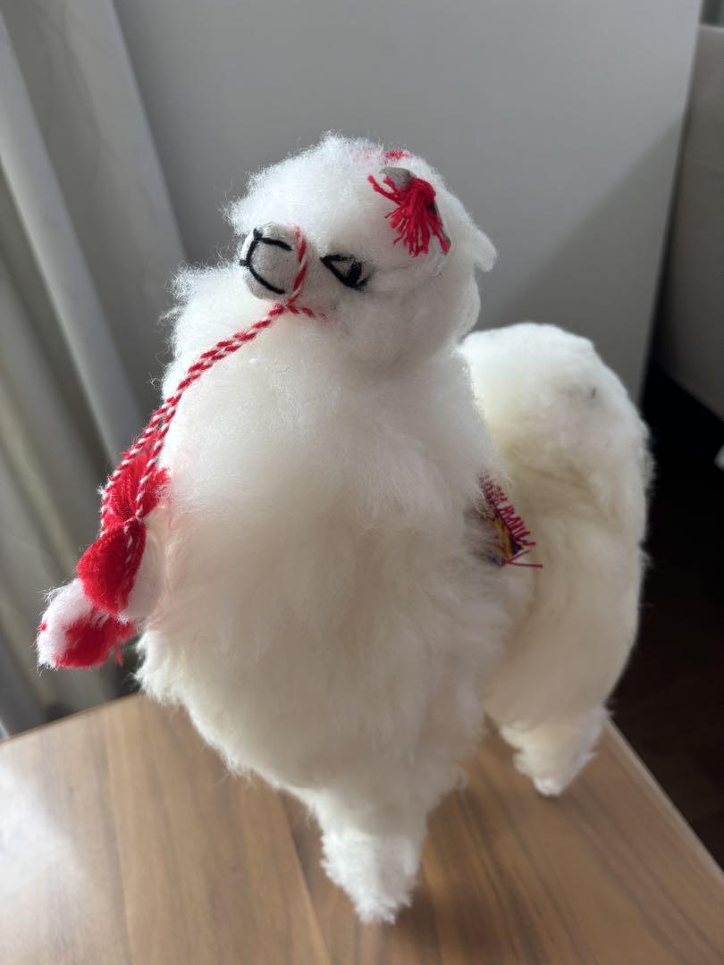 

[USED] Alpaca Figurine Doll