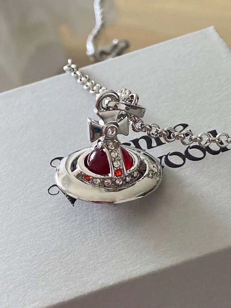 

Намисто «Імператриця Довагер» 3D скляна сфера Сатурна - Розкішний нішевий ланцюжок для ключиць