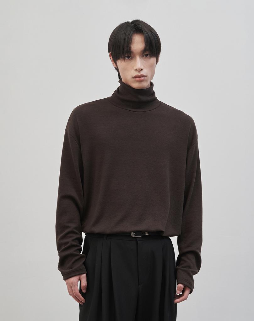 WORK ON BODY OFF Rested Semi-Overfit Turtleneck Knit [Brown]