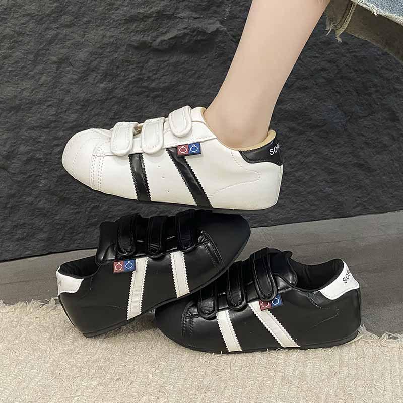 Ugly cute retro fashion Velcro board shoes women's 2025 new autumn German training shoes Ugly cute big head sports and leisure shoes