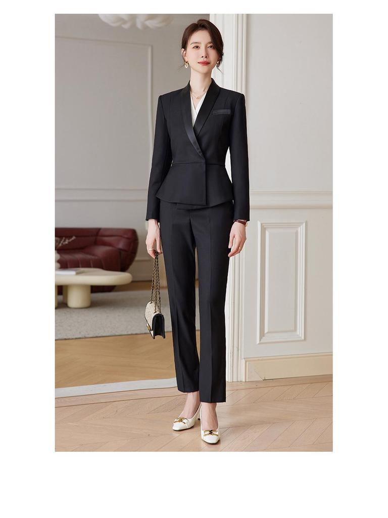 Dark Blue Women's Suit Set: Professional Attire with a Goddess Style – Perfect for Front Desk Workwear.