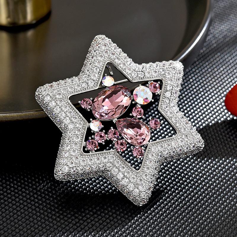 

Брошь Легкая роскошь с вырезанной шестиконечной звездой, полностью инкрустированная цирконием, темпераментная, аксессуар-булавка для пиджака, пальто, костюма