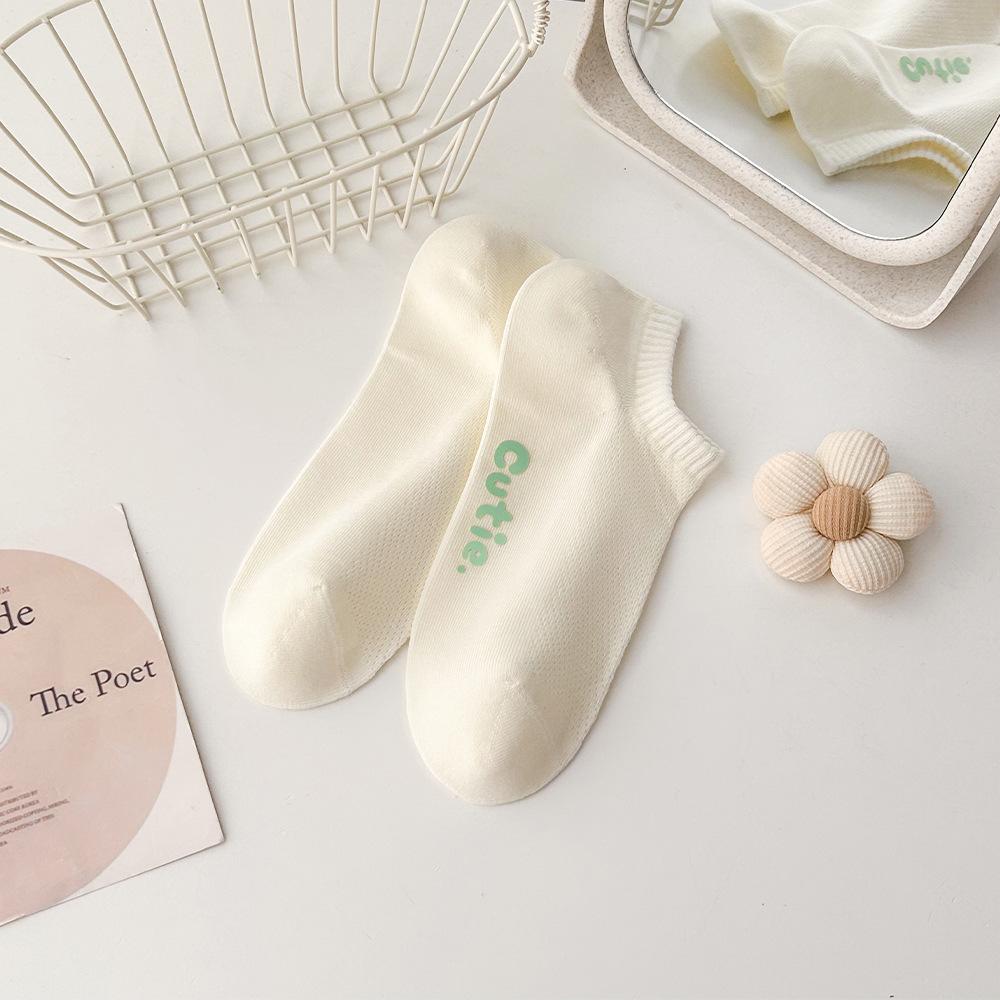 

Female Summer Thin Pure Cotton Boneless Antibacterial Mesh Breathable All Purpose Short Boat Socks 1 pair молоко, білий колір