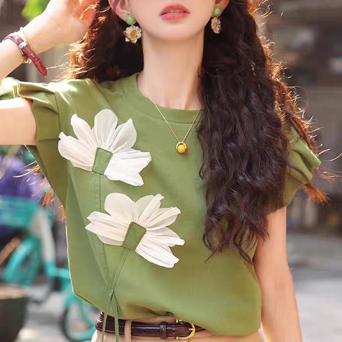 

Chic Women s Summer T-shirt and Wide-Leg Shorts Set - Slimming Solid Two-Piece Outfit 2XL (suggested 125-138 jin)