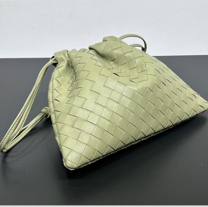 New Sheepskin Hand Woven Garbage Bag Lucky Bag Women's Large Capacity Tote Bag Versatile Single Room Armpit Bag