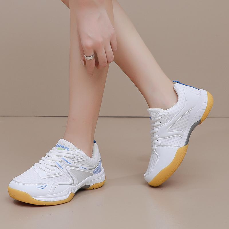 Autumn New Size Badminton Shoes High Quality Anti-slip Sole Couple Sneakers Outdoor Running Shoe School Running LightweightShoes