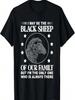 Roligt Svart Får i Vår Familj - Coolt Får Fårfolk T-shirt