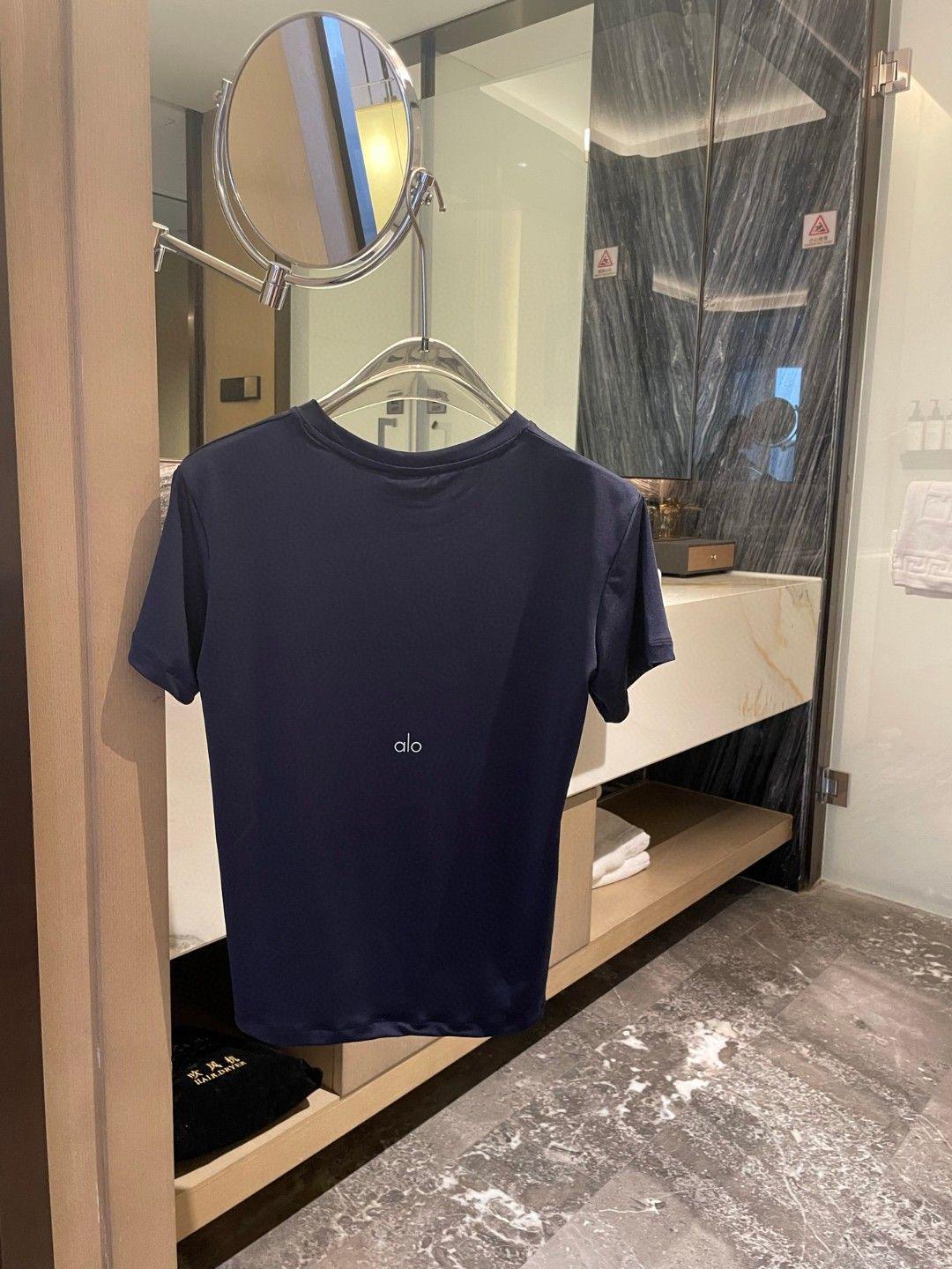 

2025 Літня однотонна жіноча футболка вільного крою з коротким рукавом - Спортивна, повсякденна, зручна M