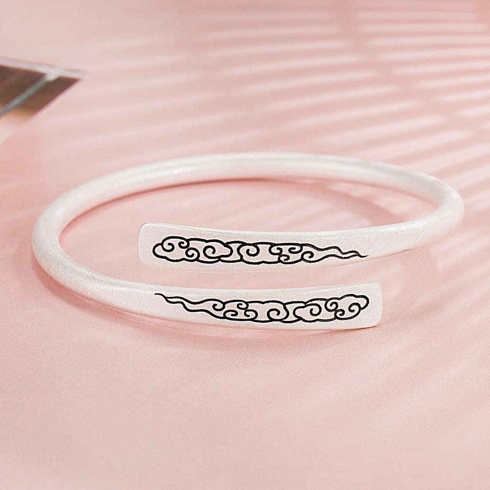 Personalizat Guochao Retro Auspicious Cloud Mat Veche Brățară Femeie Simple Cloud Deschidere Cruce Brățară placată cu argint solid