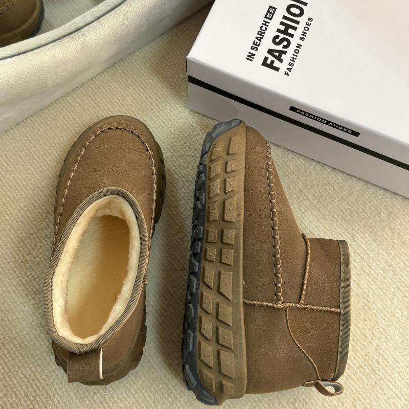 thick-soled snow boots women's new winter short tube piled and thickened versatile warm inner heightening casual cotton shoes