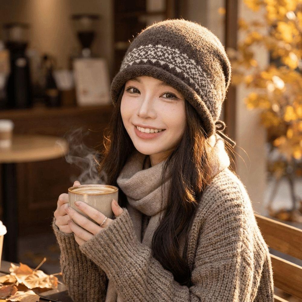 Vintage Women's Beanie Slouchy Fit Jacquard Knit Hat Durable Drawstring Knit Cap Daily Commute