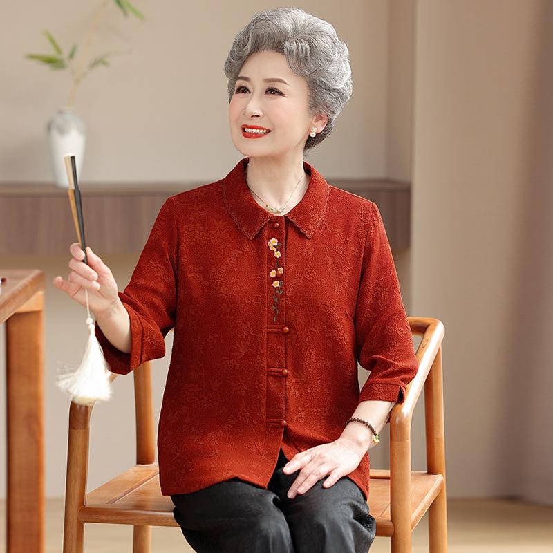 

Elegant Embroidered Chinese Style Loose Fit Top for Middle-aged and Elderly Women - Perfect for Spring, Summer, and Autumn. XL [Up to 105 lbs]