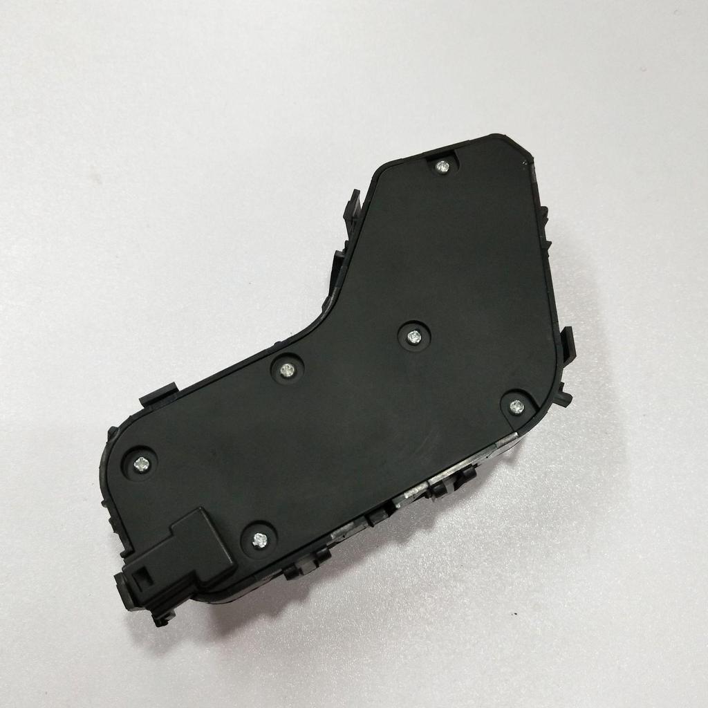 Mercedes-Benz W213 Comutator de control scaun stâng 2139050004