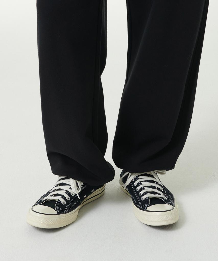 MUSINSA STANDARD [Cooltandard] One-Pleat Wide Lounge Sweatpants [Black]