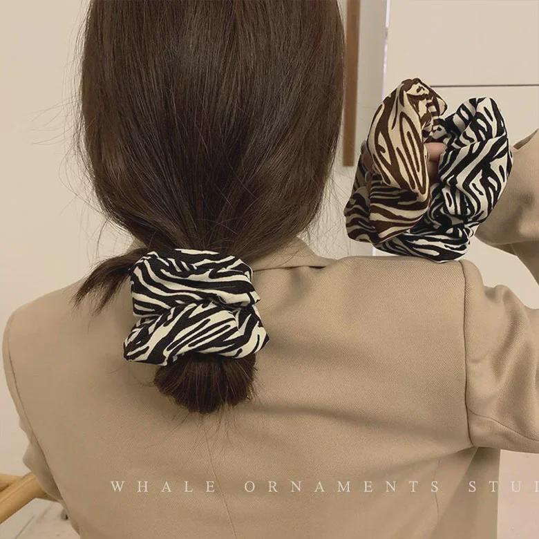 Koreanisches Retro-Haargummi mit Leopardenmuster: Schickes und schlichtes Haarband im französischen Stil für Damen