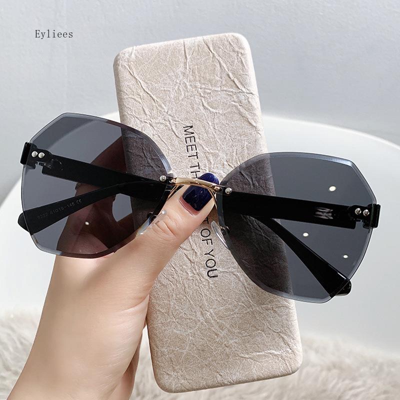 Rimless Sunglasses Women's Retro Metallic Sun Glasses UV Protection New Fashion Cutting Lens Eyewear UV400 Sun Glasses Gafas