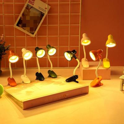 Small Bookshelf Night Light Desk Lamp LED Battery Powered Reading Desk Bookshelf Light Adjustable Portable Home Office Desk Lamp
