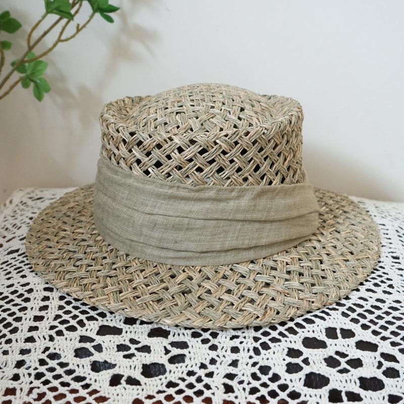 Japanese Retro Japanese Salty Grass Seaweed Woven Flat Top Top Top Top Hat Women'S Summer Shading Vacation Panama French Straw Hat