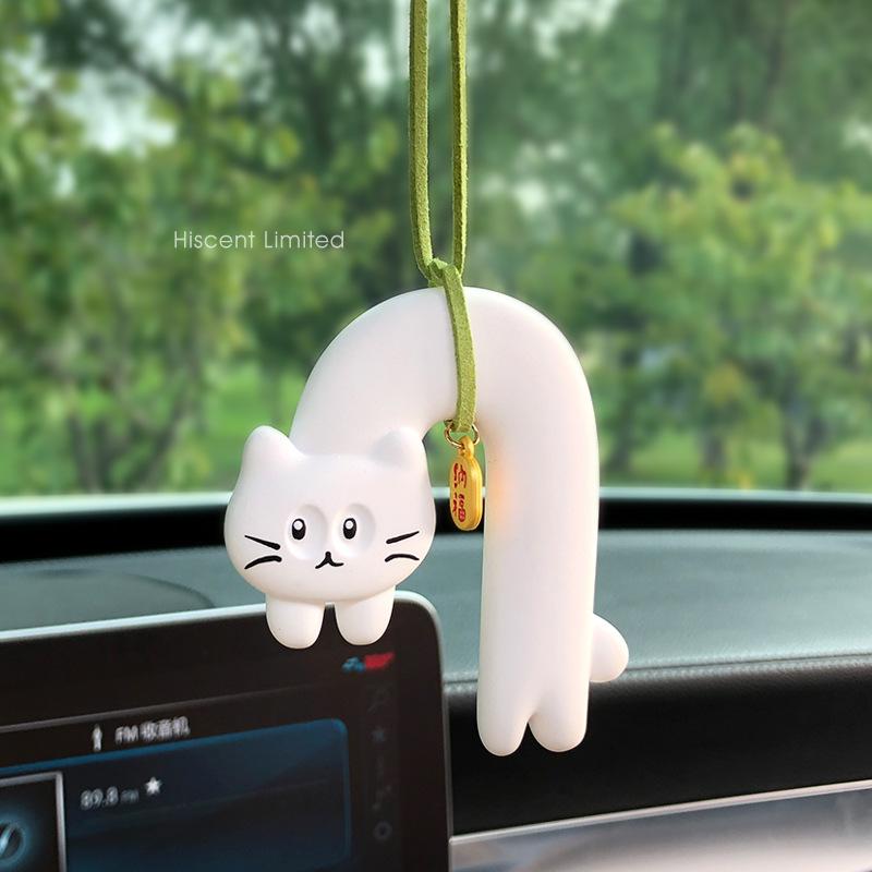 Cute Cartoon Cat Design Car Air Freshener Rearview Mirror Pendant Creative Decoration for Girls' Interior Cono Aroma