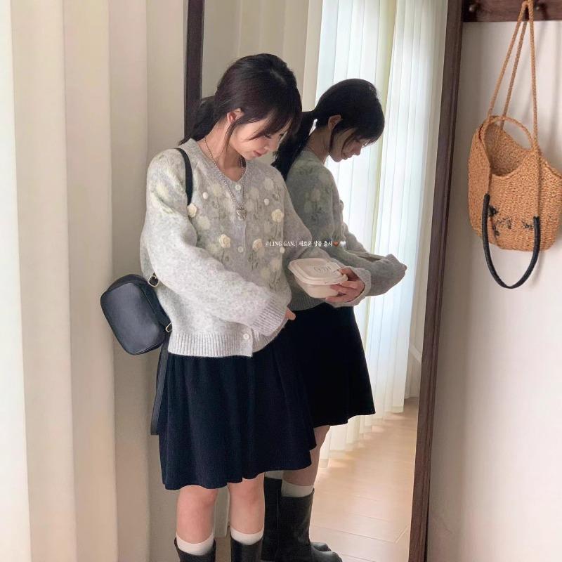 New Autumn Clothes College Style Women's Top Cardigan Sweater Women's Loose Autumn and Winter Knitted Jacket