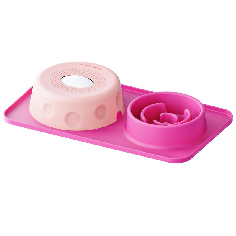 New Design Silicone Dog Slow Feeder Liquid Treats Bowl with Lick Ball Interactive Large Capacity Non-Slip Pet Feeding Bowl Mat