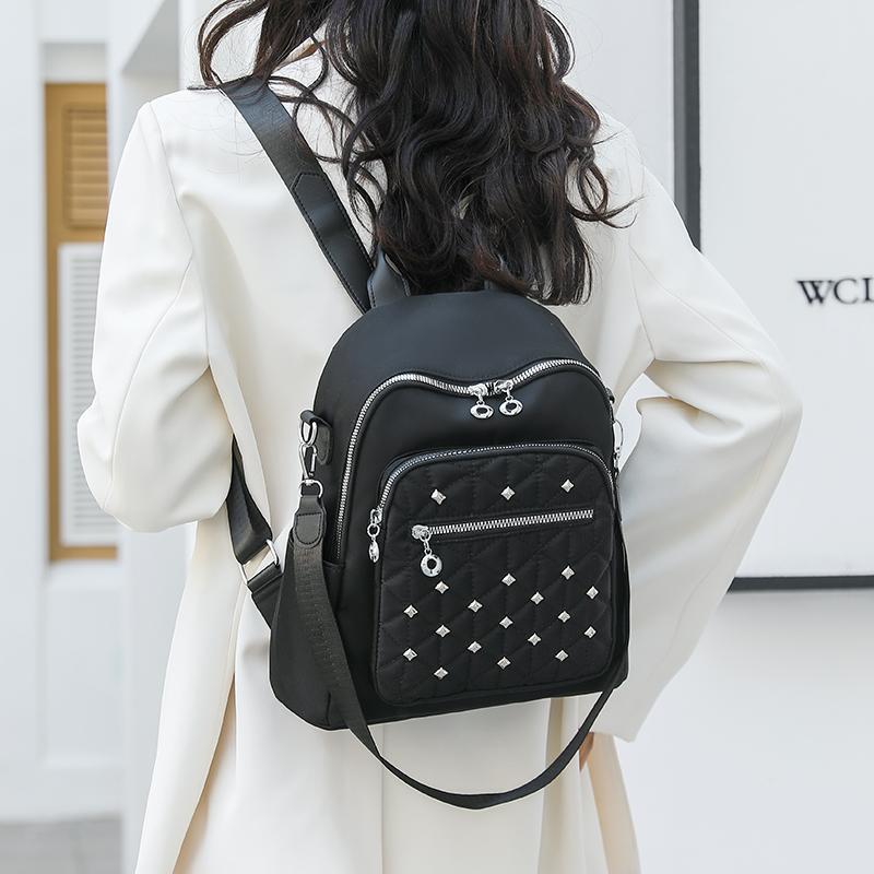 Rhomboid Rivet Backpack Women's Travel Bag Large Capacity Backpack