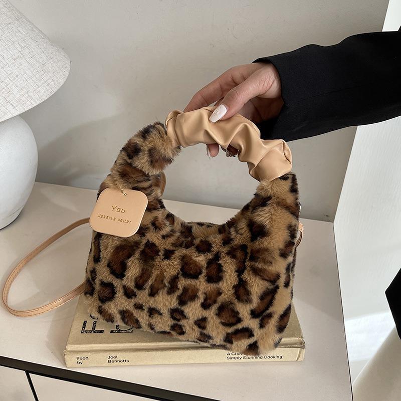 Trendy Leopard Print Plush Casual Shoulder Handbag