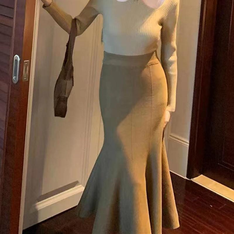 French Temperament Gentle Wind Mermaid Princess Knitted Fishtail Skirt Mid-length High Waist Autumn and Winter Skirt