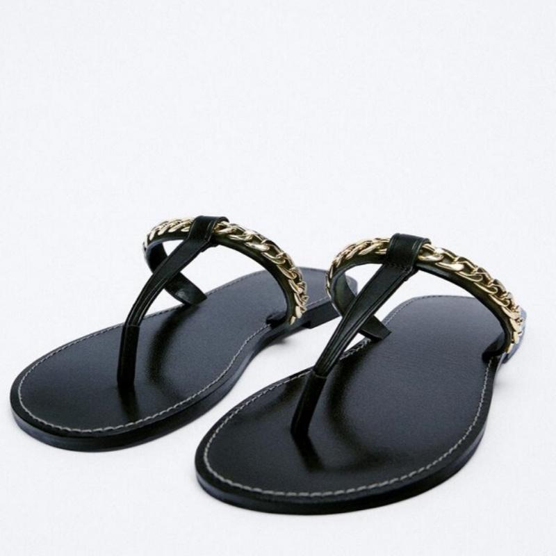 Fashion 2025 Fashion Casual Flat Flip Flops Summer New Casual Comfortable Famle Sandals Metal Decoration Plus Size Slipper Zapatos Mujer