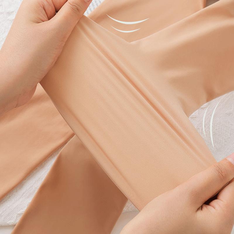 Plus Size Anti-Snag Steel Wire Horse Oil Pantyhose - Autumn/Winter Thickened Flesh-Colored Bare Leg Shapers