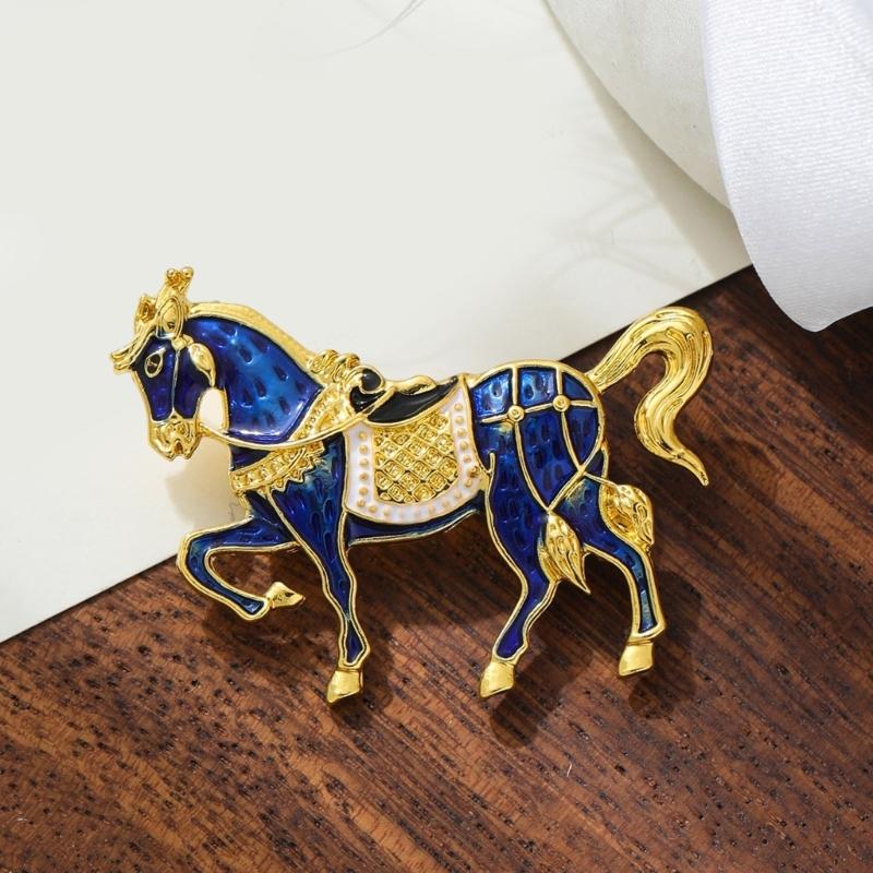 2026 Year Vintage Horse Brooch Elegant Fashion Chest Pin Badge Jewelry Clothing Accessory Gift For Women Men