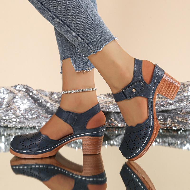 2025 New Ladies Shoes Closed Toe Women's Sandals Hollow Out Summer Retro Casual Plus Size Best Seller Heeled Sandals