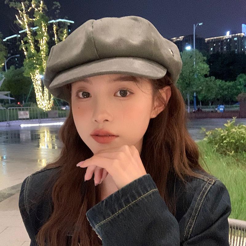 Octagonal hat with square and round face  large head circumference simple beret for women  autumn and winter face showing little painter's cloud hat