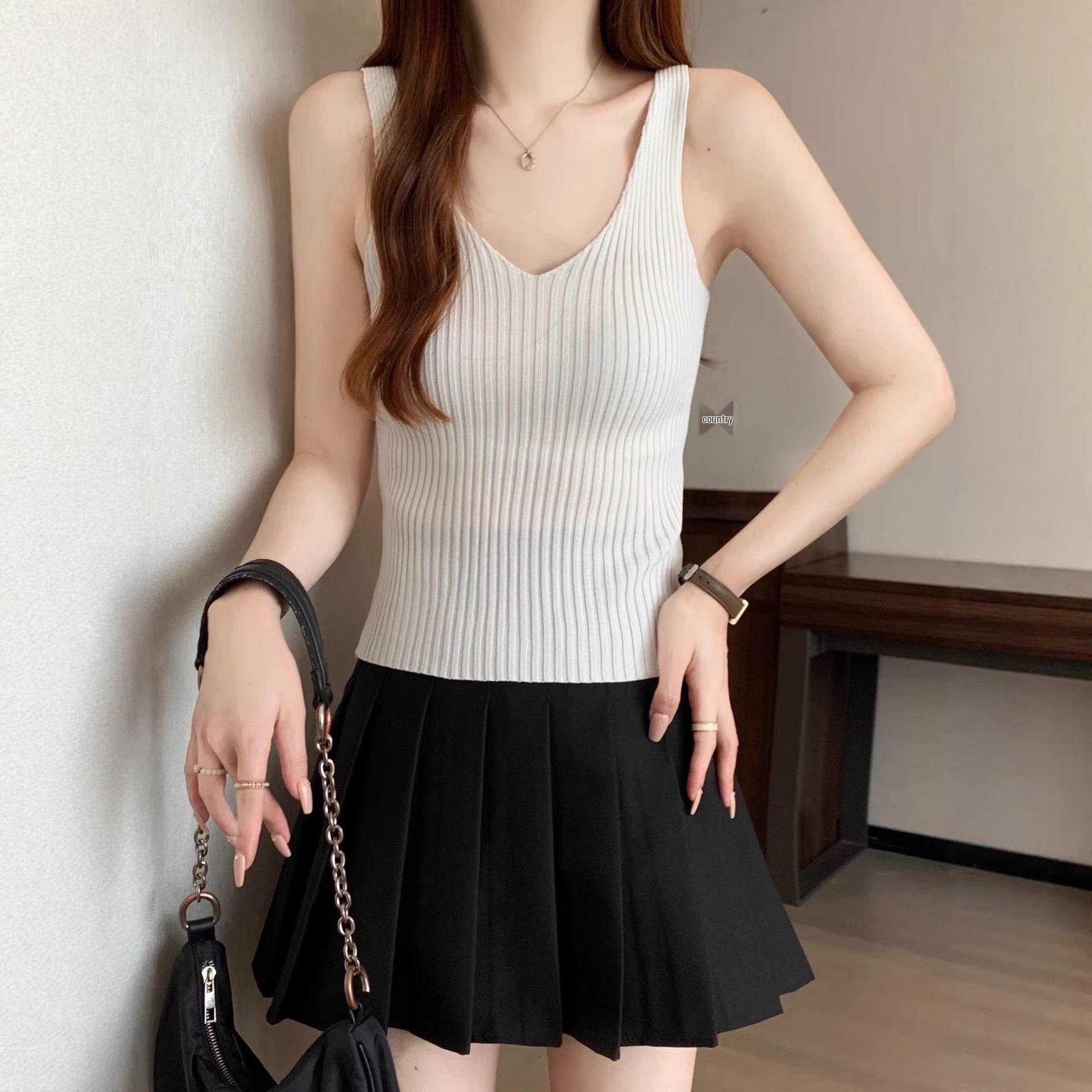 

Women s White Ice Silk Camisole: Summer Anti-Exposure Knit Top for Suits, Sexy Sleeveless Base Layer or Outerwear One size белый